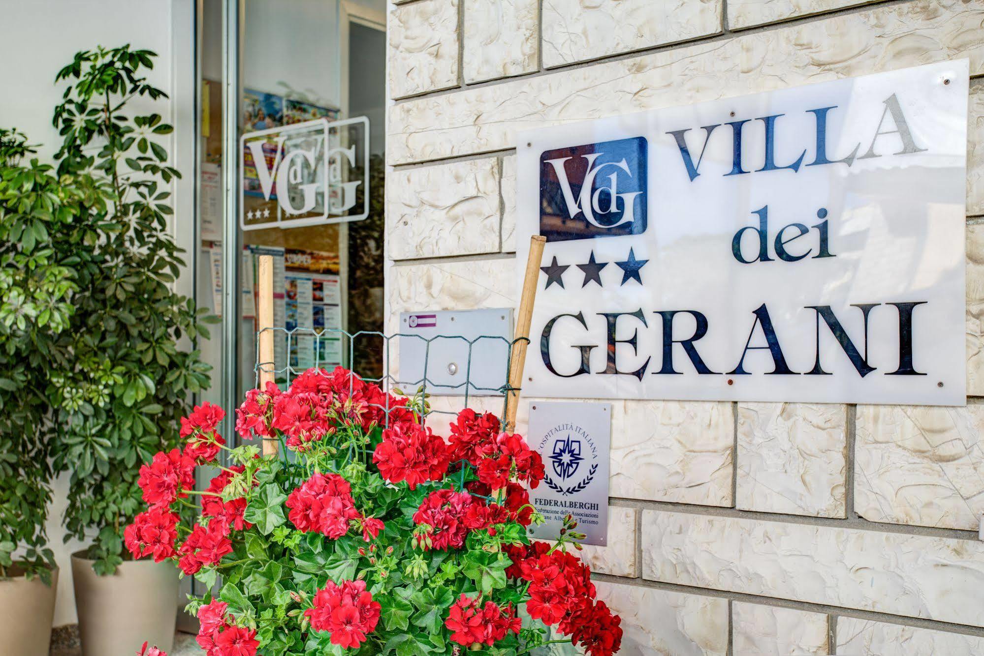 Hotel Villa Dei Gerani ริมินี ภายนอก รูปภาพ